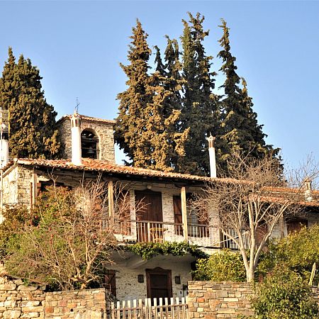 Alexanika Apartments What To See