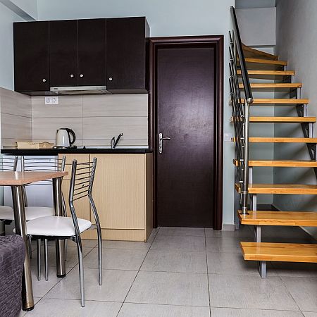 Alexanika Apartments Room Interior