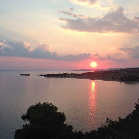 Alexanika Apartments Beaches